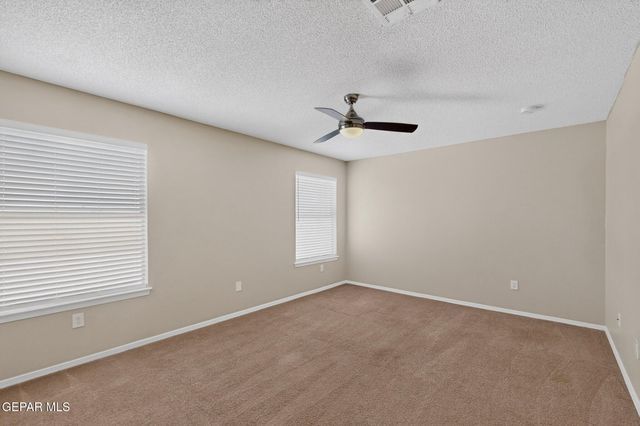 4040 TIERRA VENADO Drive, El Paso, TX 79938
