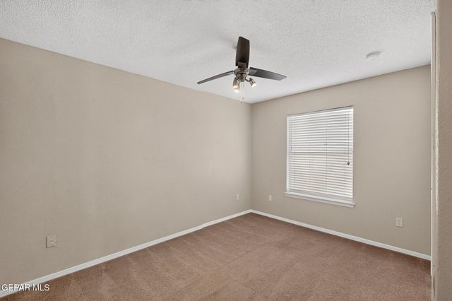 4040 TIERRA VENADO Drive, El Paso, TX 79938