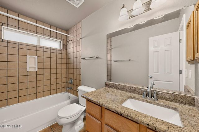4040 TIERRA VENADO Drive, El Paso, TX 79938