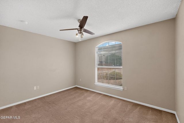 4040 TIERRA VENADO Drive, El Paso, TX 79938