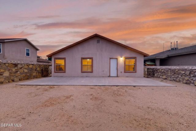 4040 TIERRA VENADO Drive, El Paso, TX 79938