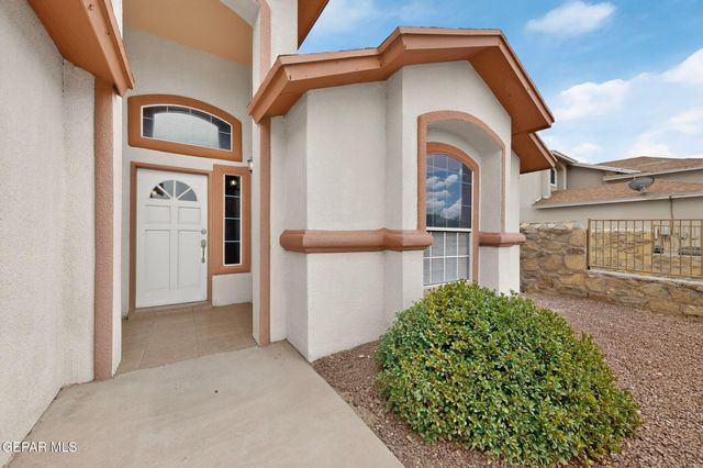 4040 TIERRA VENADO Drive, El Paso, TX 79938