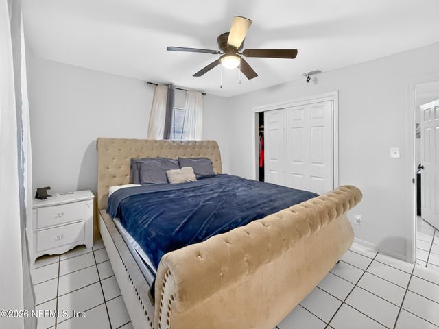 7252 OLD KINGS Road S, Jacksonville, FL 32217
