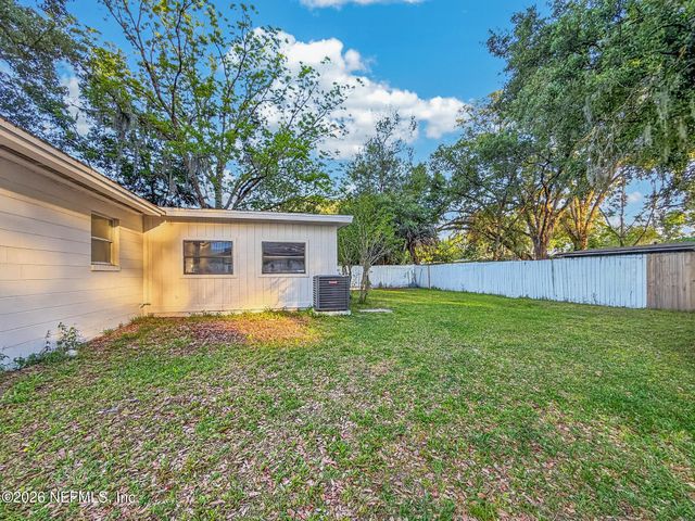 7252 OLD KINGS Road S, Jacksonville, FL 32217