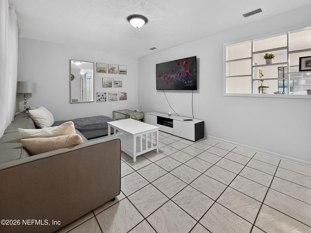 7252 OLD KINGS Road S, Jacksonville, FL 32217