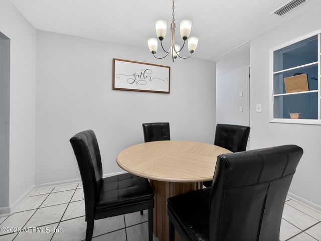 7252 OLD KINGS Road S, Jacksonville, FL 32217
