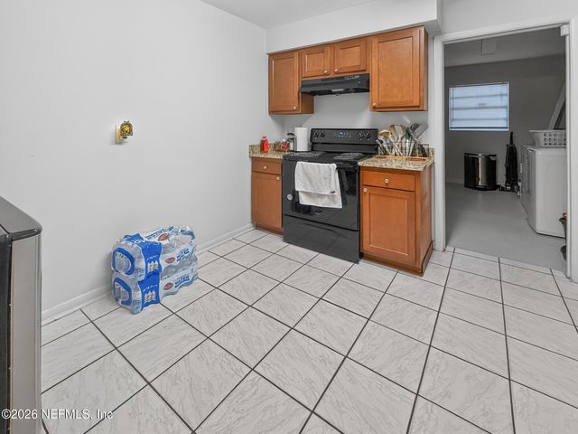 7252 OLD KINGS Road S, Jacksonville, FL 32217
