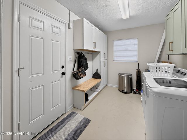 7252 OLD KINGS Road S, Jacksonville, FL 32217