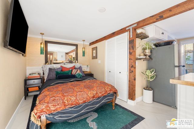 575 S Calle Ajo, Palm Springs, CA 92264