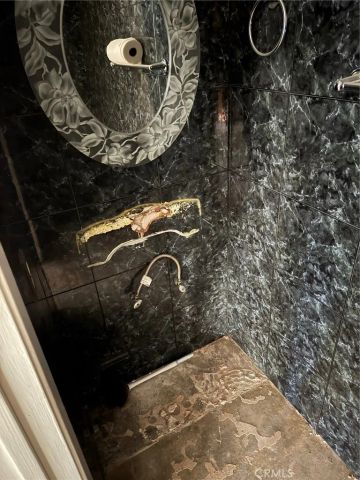 7420 Laurelgrove Avenue 1, North Hollywood, CA 91605