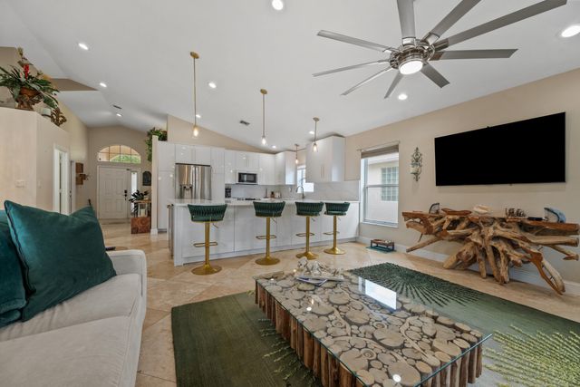 1097 Aviary Road, Wellington, FL 33414