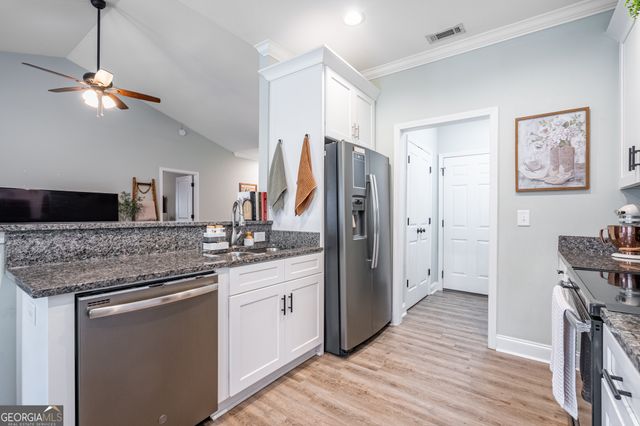 9 Applewood Drive NE, Rome, GA 30165