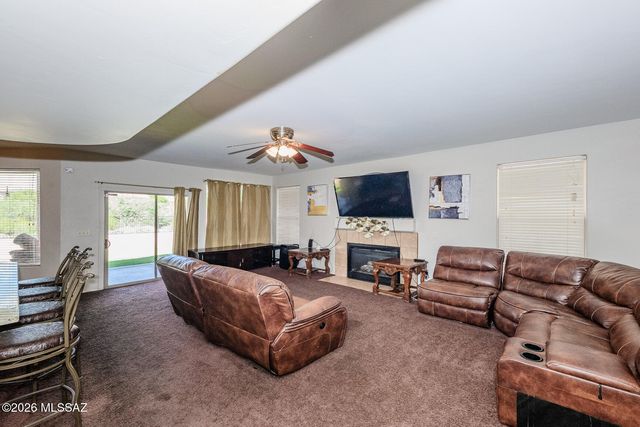 4064 S Amber Rock Avenue, Tucson, AZ 85735