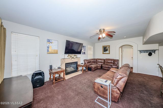 4064 S Amber Rock Avenue, Tucson, AZ 85735