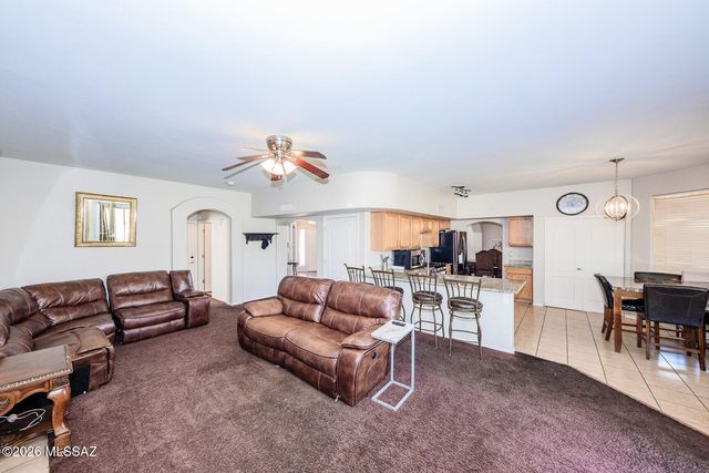 4064 S Amber Rock Avenue, Tucson, AZ 85735