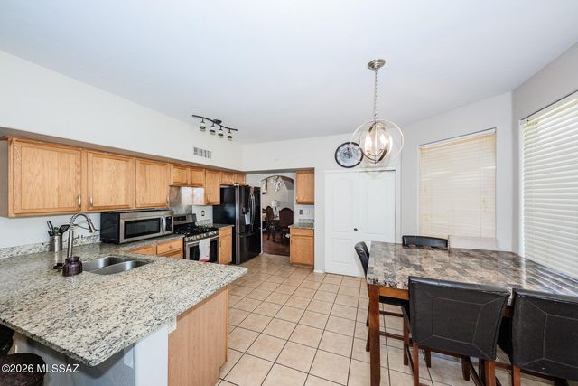 4064 S Amber Rock Avenue, Tucson, AZ 85735