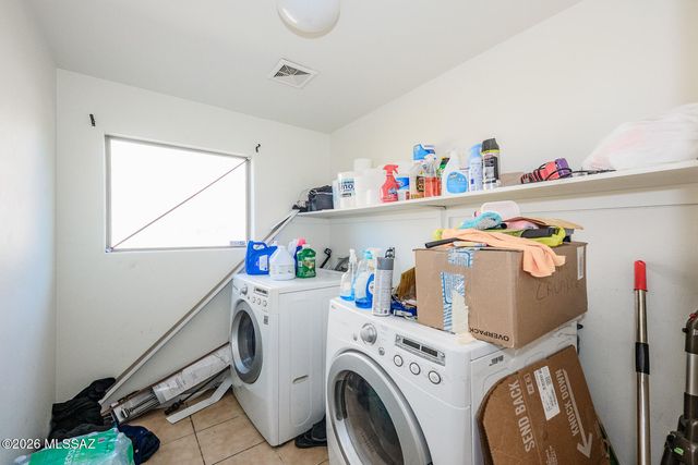 4064 S Amber Rock Avenue, Tucson, AZ 85735