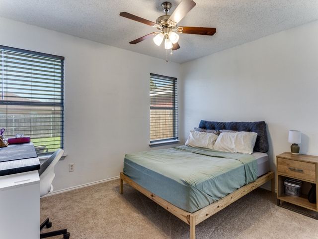 7212 Ashbourne Way, Fort Worth, TX 76133