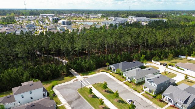 624 PALMETTO Place, Yulee, FL 32097