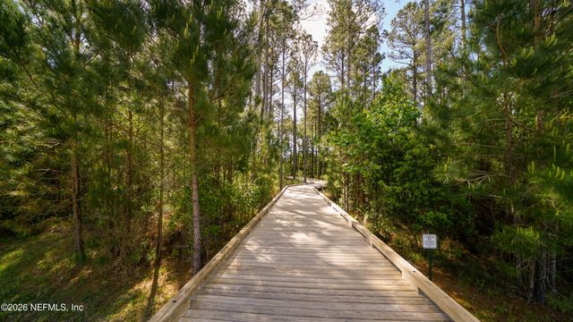 624 PALMETTO Place, Yulee, FL 32097