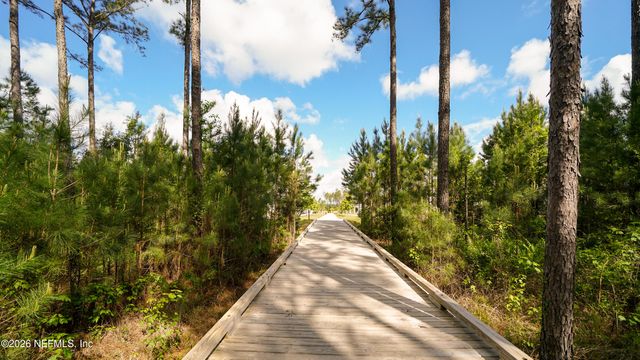 624 PALMETTO Place, Yulee, FL 32097