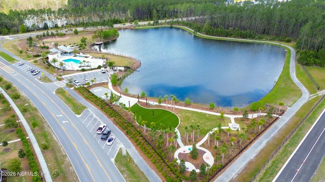 624 PALMETTO Place, Yulee, FL 32097