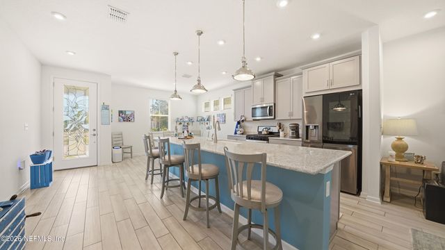 624 PALMETTO Place, Yulee, FL 32097