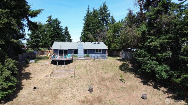 1054 NE Pennington Loop, Coupeville, WA 98239