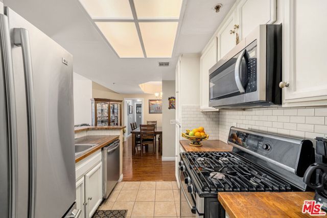 4750 Templeton Street 1104, Los Angeles, CA 90032