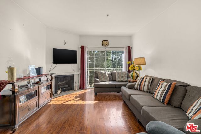 4750 Templeton Street 1104, Los Angeles, CA 90032