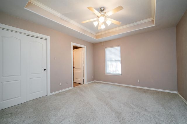 1604 Colonial Drive, Longview, TX 75605