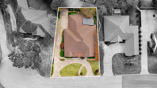 1604 Colonial Drive, Longview, TX 75605