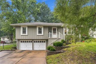 16317 E 34th Street S, Independence, MO 64055
