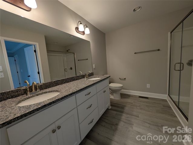 4184 Saltwood Drive, Hickory, NC 28602