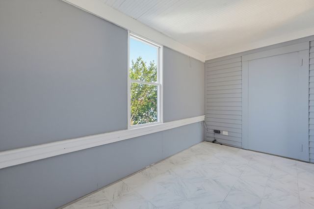 12R Granite 3, Fitchburg, MA 01420