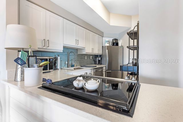 7 Shelter Cove Ln Apt 7556, Hilton Head Island, SC 29928