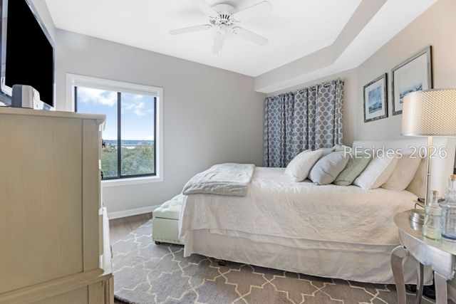 7 Shelter Cove Ln Apt 7556, Hilton Head Island, SC 29928