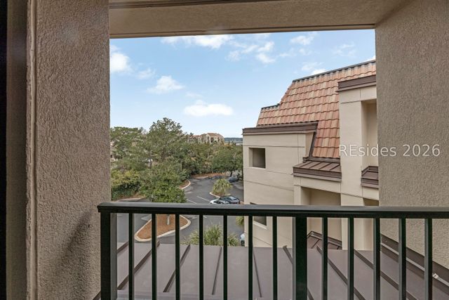 7 Shelter Cove Ln Apt 7556, Hilton Head Island, SC 29928