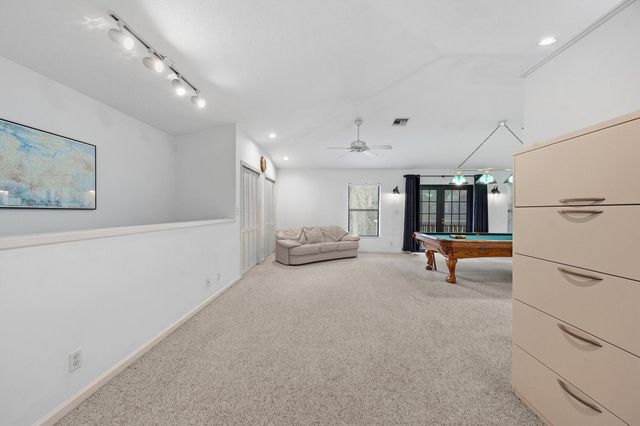 7169 154th Court N, Palm Beach Gardens, FL 33418