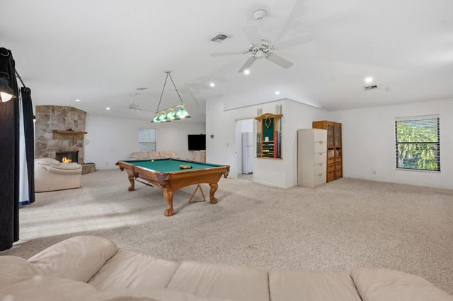 7169 154th Court N, Palm Beach Gardens, FL 33418