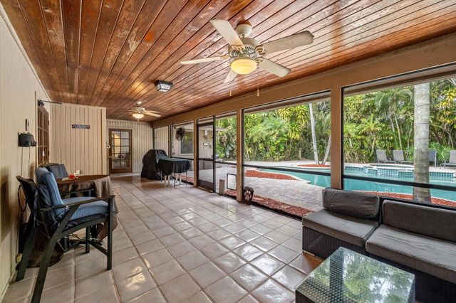 7169 154th Court N, Palm Beach Gardens, FL 33418