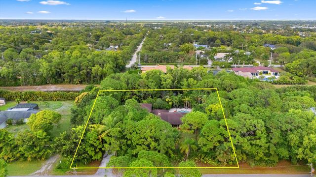 7169 154th Court N, Palm Beach Gardens, FL 33418