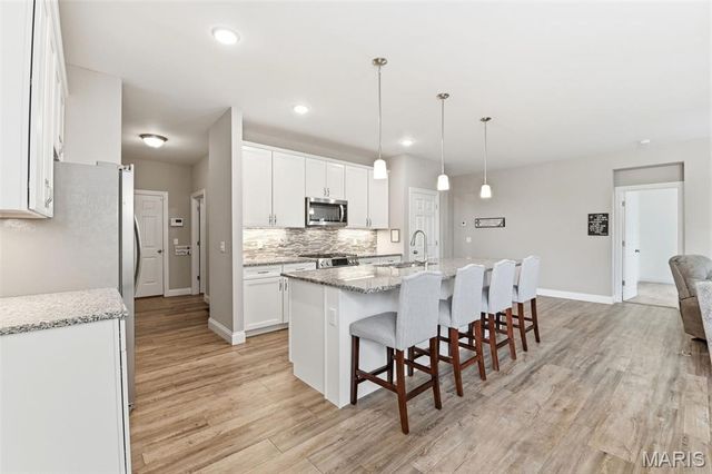 413 Carini Court, St Charles, MO 63376
