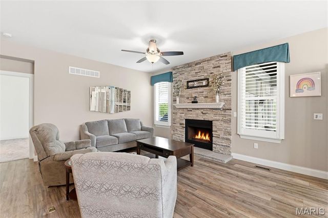 413 Carini Court, St Charles, MO 63376