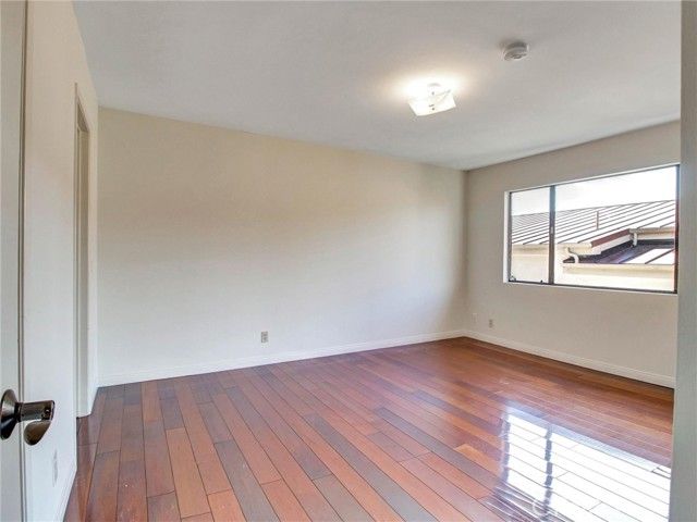 1134 Campbell 307, Glendale, CA 91207