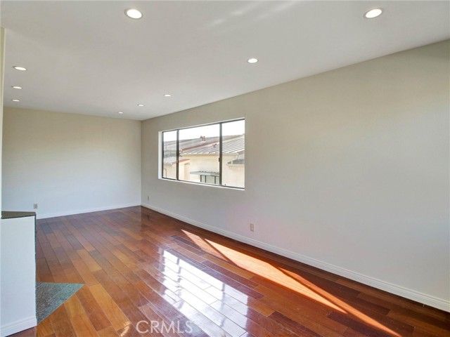 1134 Campbell 307, Glendale, CA 91207