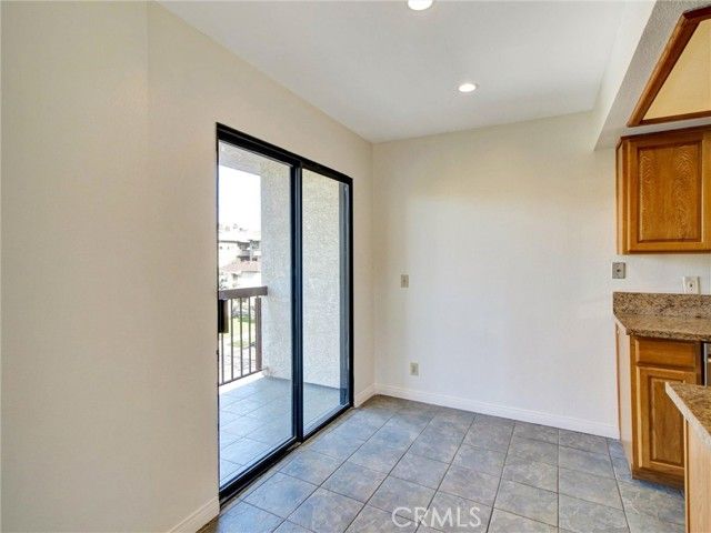 1134 Campbell 307, Glendale, CA 91207