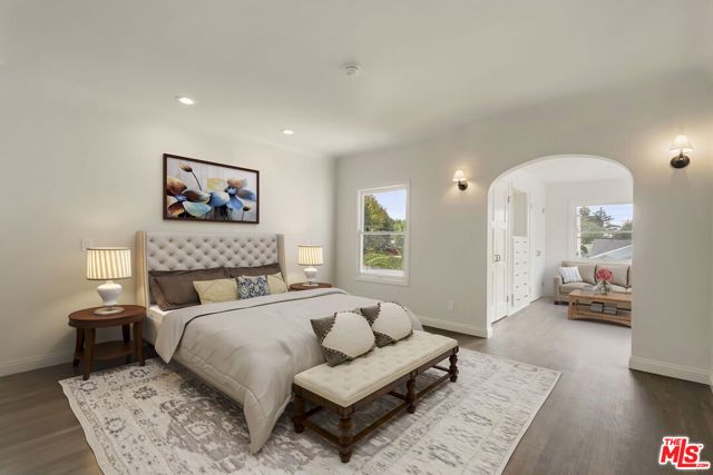 428 S Bedford Drive, Beverly Hills, CA 90212
