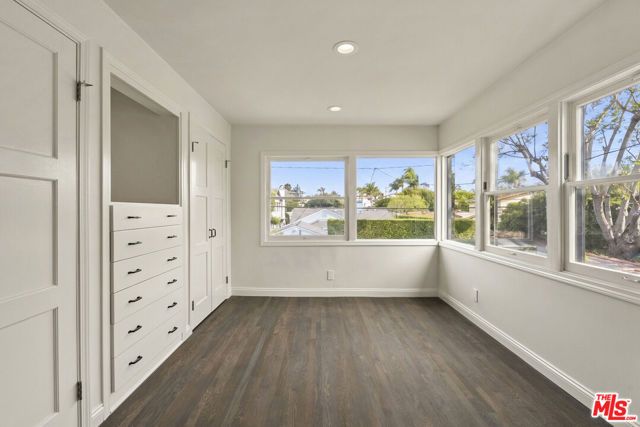 428 S Bedford Drive, Beverly Hills, CA 90212
