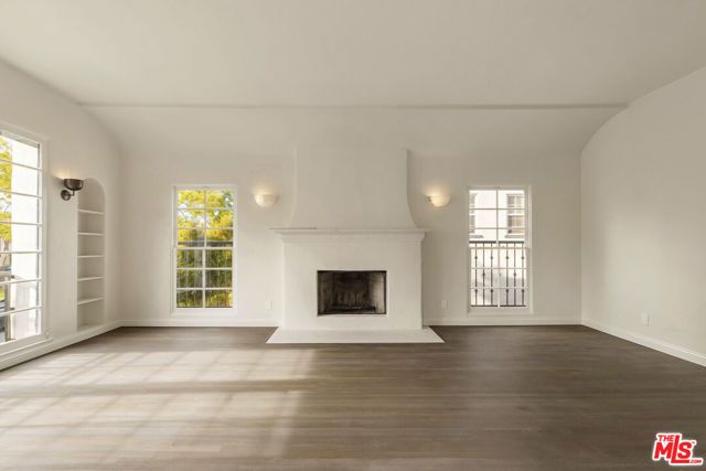 428 S Bedford Drive, Beverly Hills, CA 90212